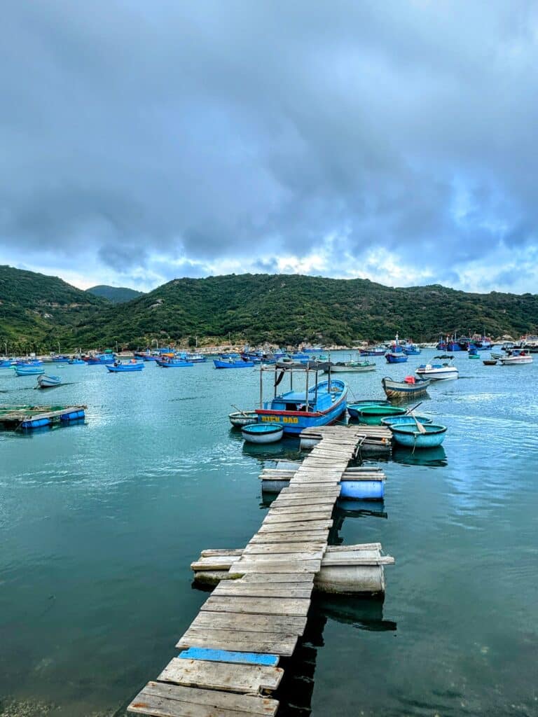 Vinh Hy Bay dock